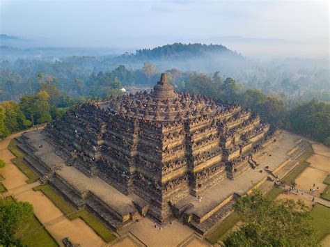 borobudor|borobudur location.